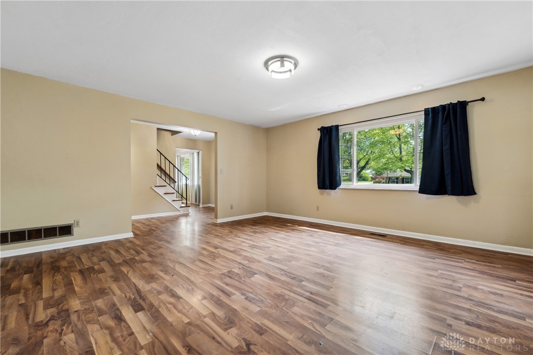 3189 Claydor Drive, Beavercreek, Ohio image 15