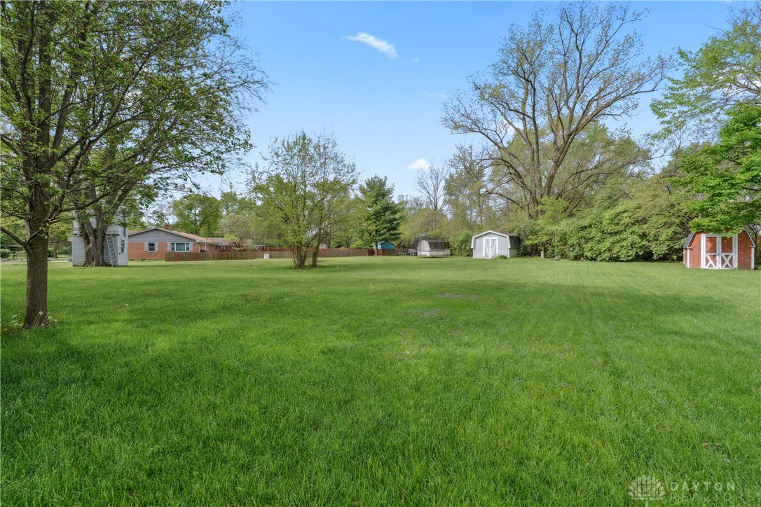 3189 Claydor Drive, Beavercreek, Ohio image 41