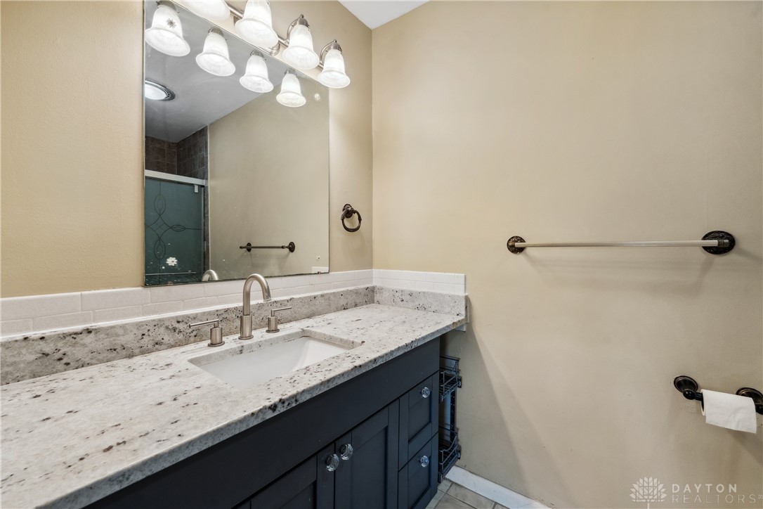 3189 Claydor Drive, Beavercreek, Ohio image 20