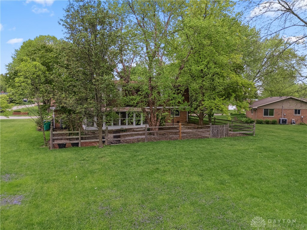 3189 Claydor Drive, Beavercreek, Ohio image 37