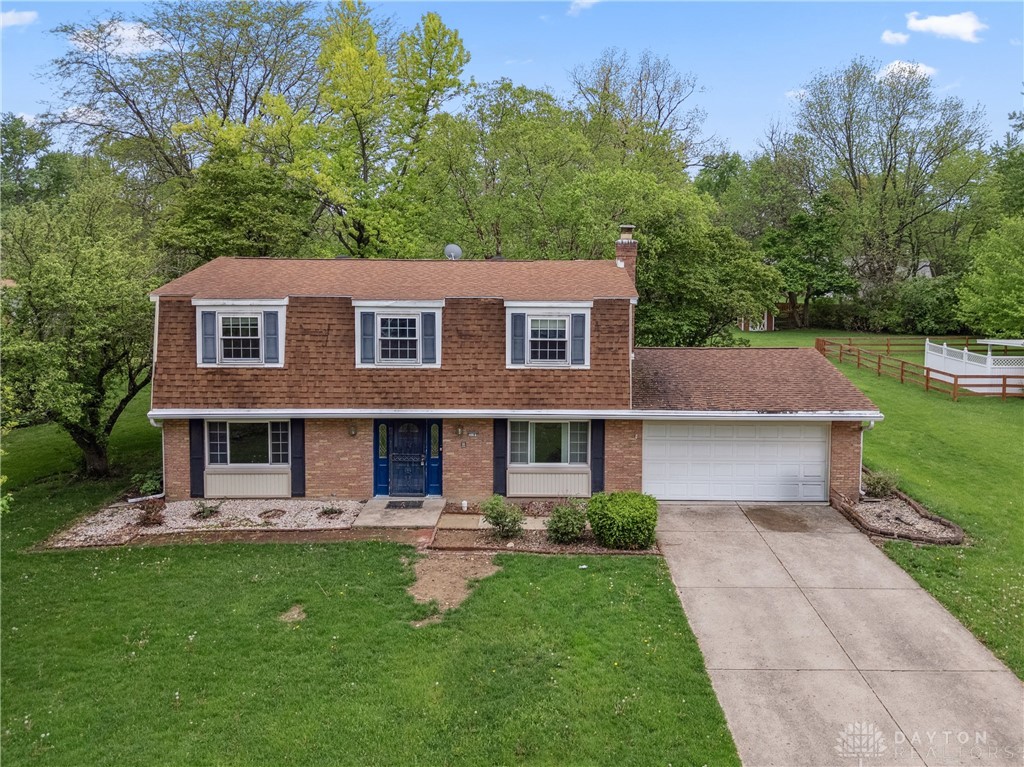 3189 Claydor Drive, Beavercreek, Ohio image 1