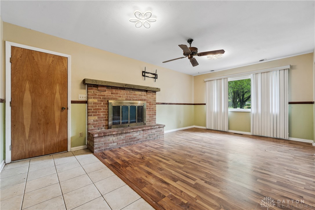 3189 Claydor Drive, Beavercreek, Ohio image 8