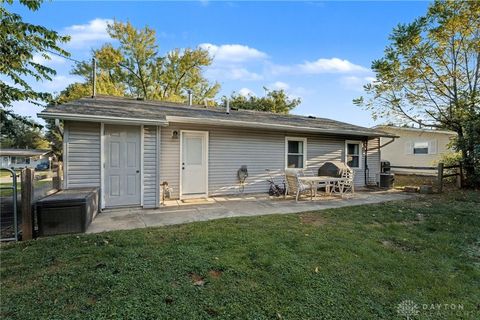 Tiny photo for 5778 Sharp Road, Dayton, OH 45432 (MLS # 946042)