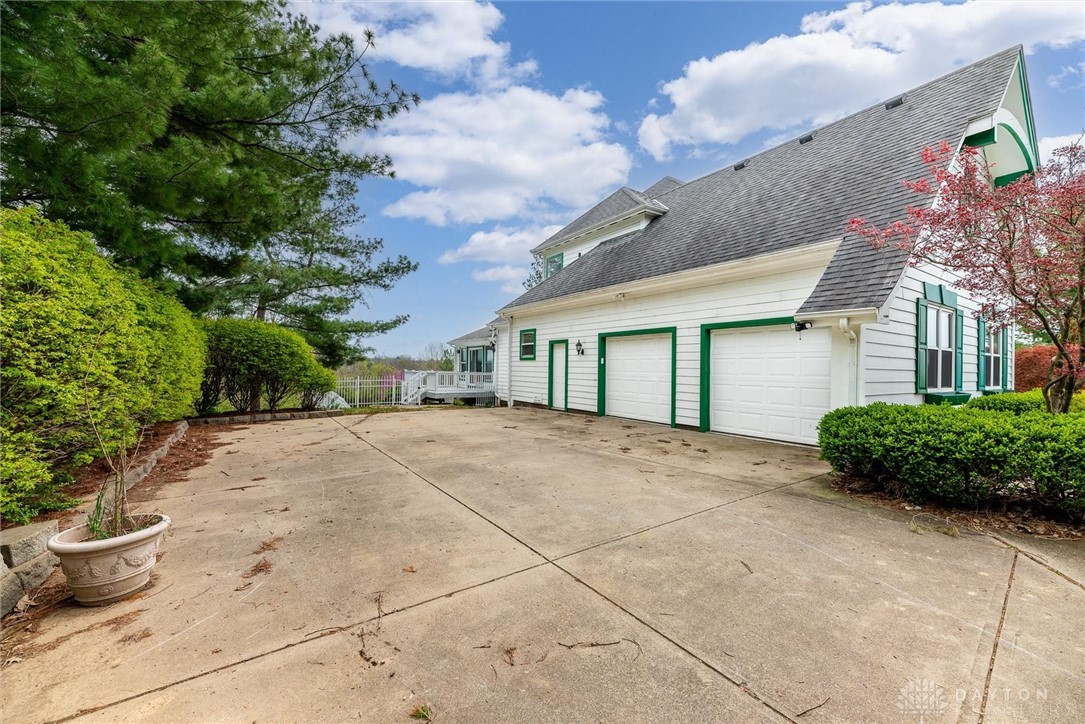 5770 Chapel Heights Lane, Colerain Township, Ohio image 4