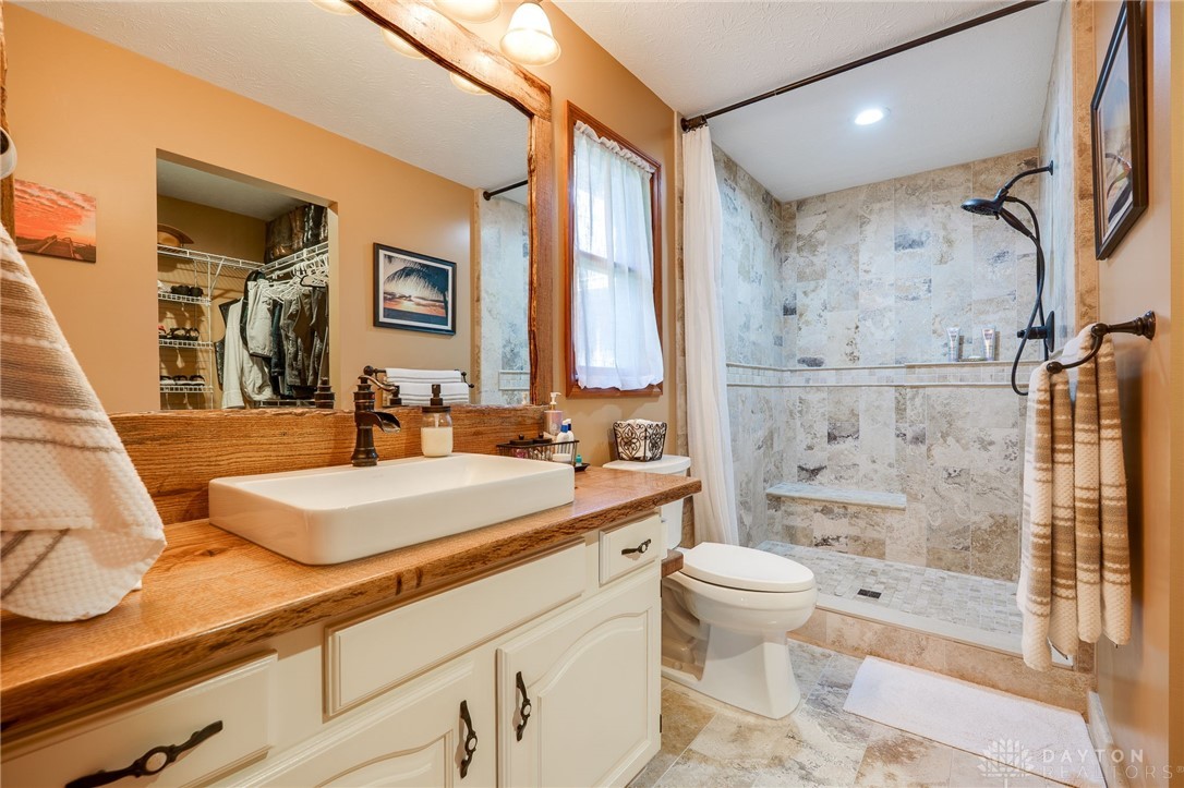 4459 Thornview Drive, Morrow, Ohio image 30