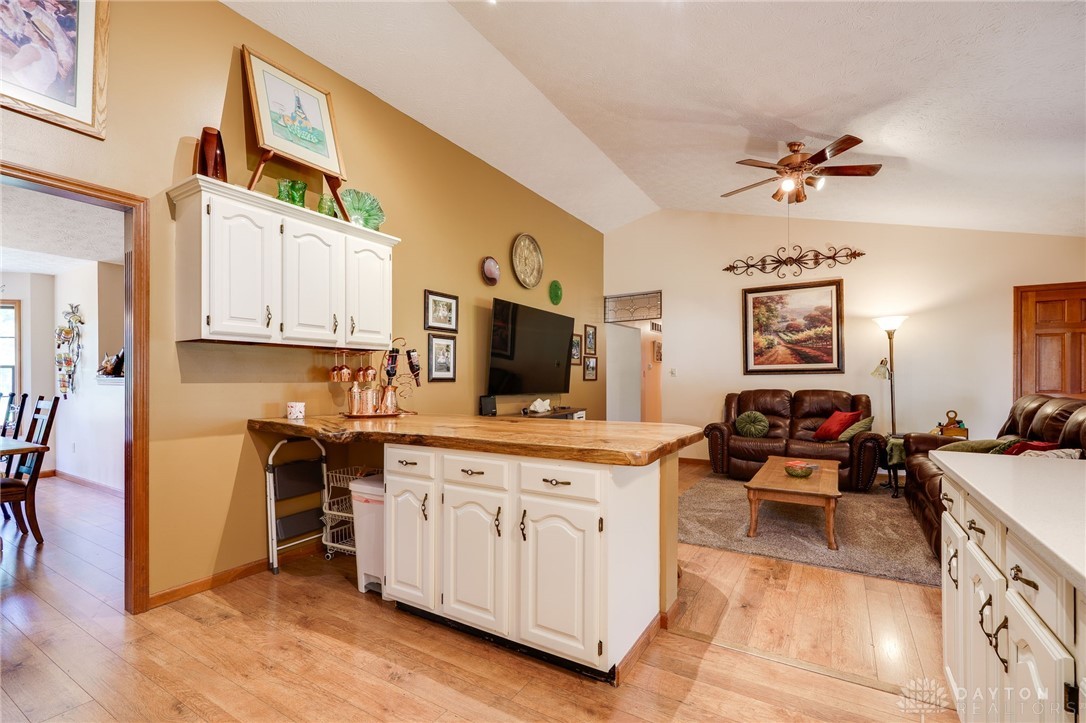 4459 Thornview Drive, Morrow, Ohio image 18