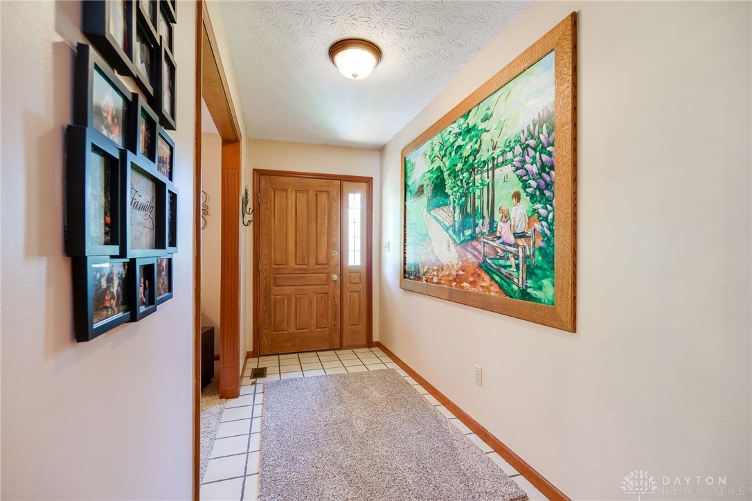 4459 Thornview Drive, Morrow, Ohio image 7