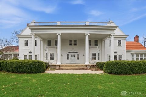 Photo of 407 N Dayton Lakeview Road, Bethel Twp, OH 45344 (MLS # 963754)