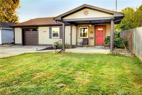 Photo for 1615 Bauer Avenue