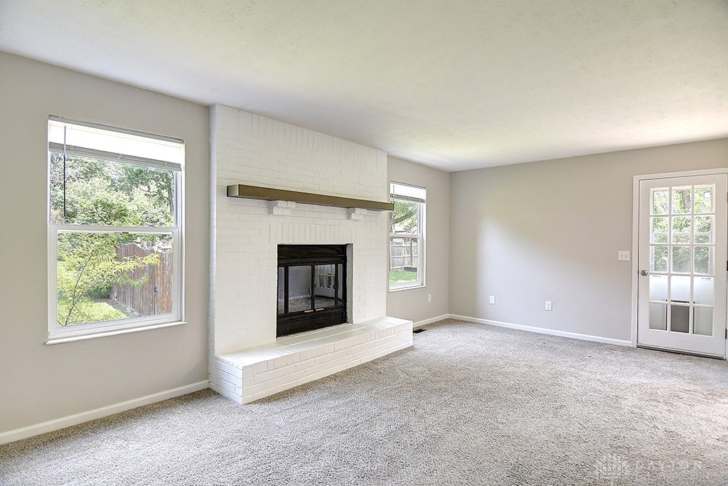 510 Royal Springs Drive, Springboro, Ohio image 15