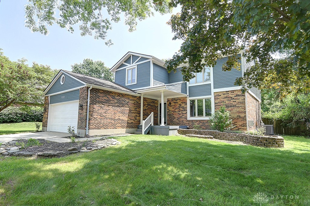 510 Royal Springs Drive, Springboro, Ohio image 2