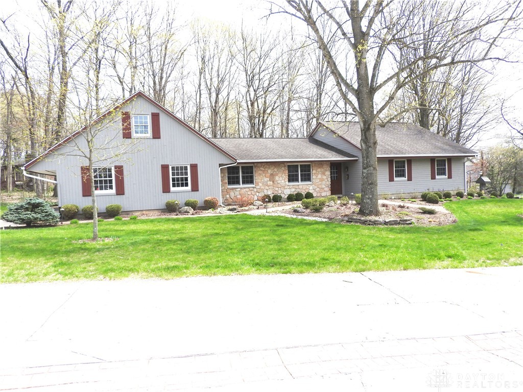 20 Prairie Wagon Court, Vandalia, Ohio image 1