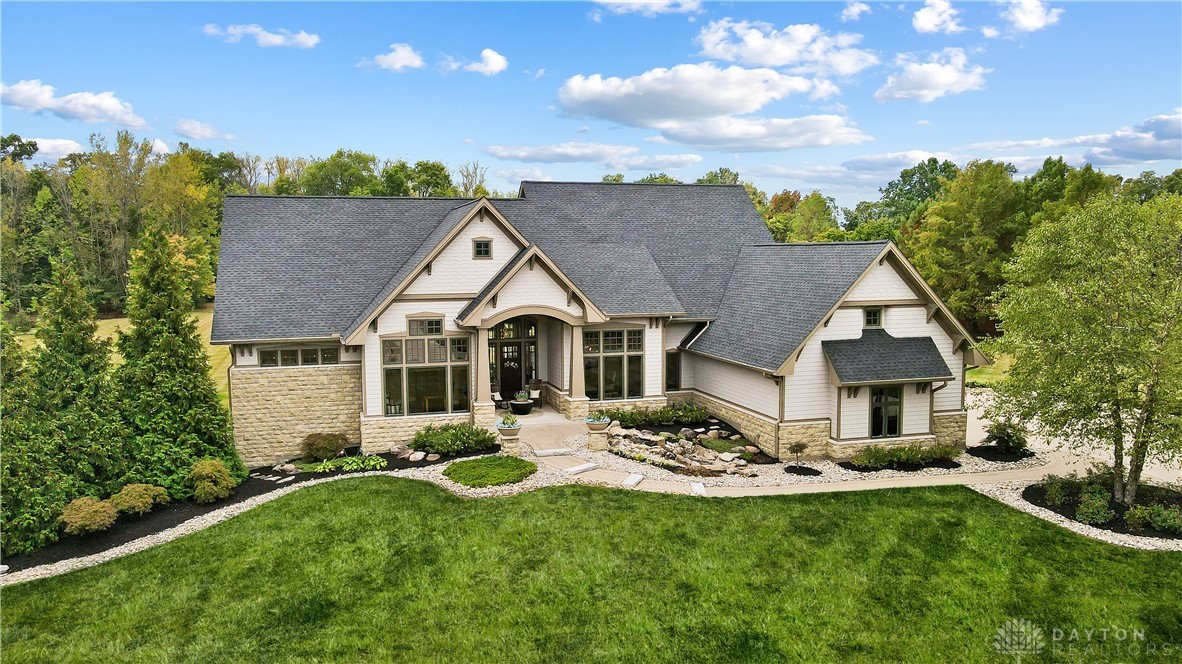 4453 Sunset Court, Bellbrook, Ohio image 1