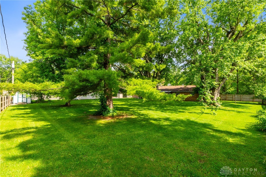 3154 Creekside Drive, Beavercreek, Ohio image 36