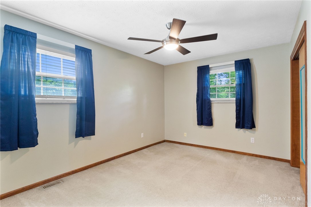 3154 Creekside Drive, Beavercreek, Ohio image 22