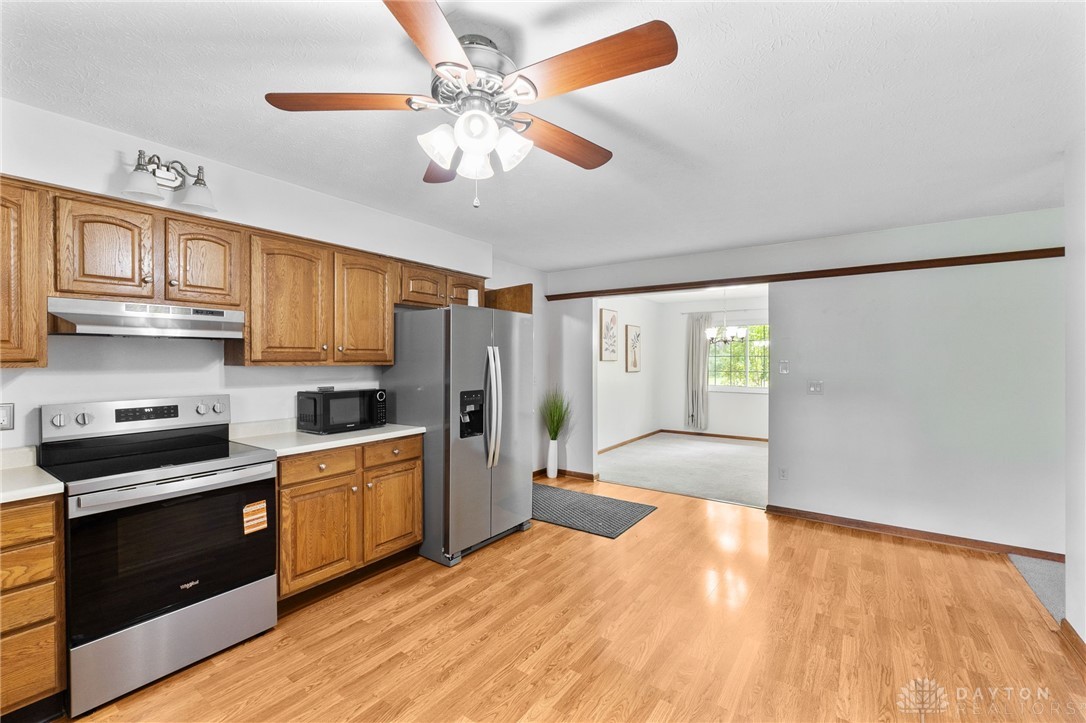 3154 Creekside Drive, Beavercreek, Ohio image 15