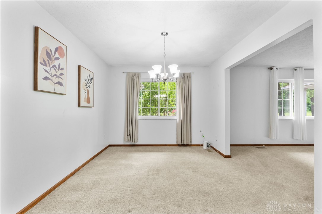 3154 Creekside Drive, Beavercreek, Ohio image 11