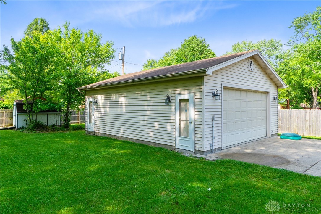 3154 Creekside Drive, Beavercreek, Ohio image 43