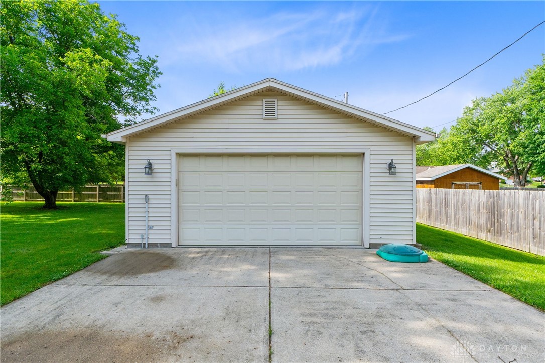 3154 Creekside Drive, Beavercreek, Ohio image 42