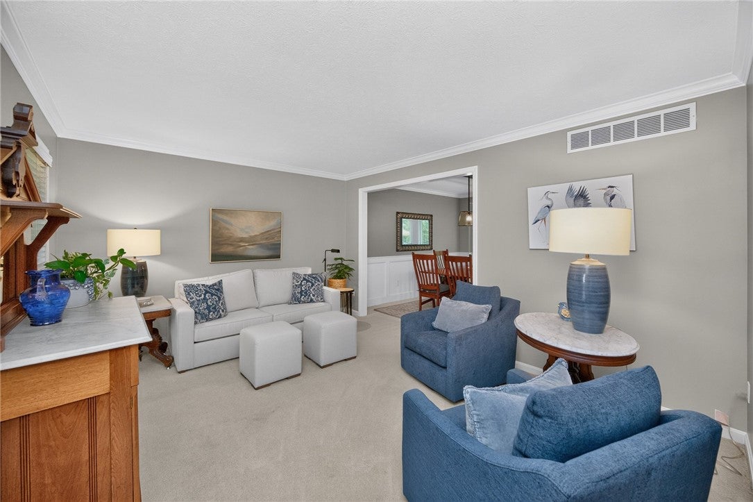 2459 Carriagegate Lane