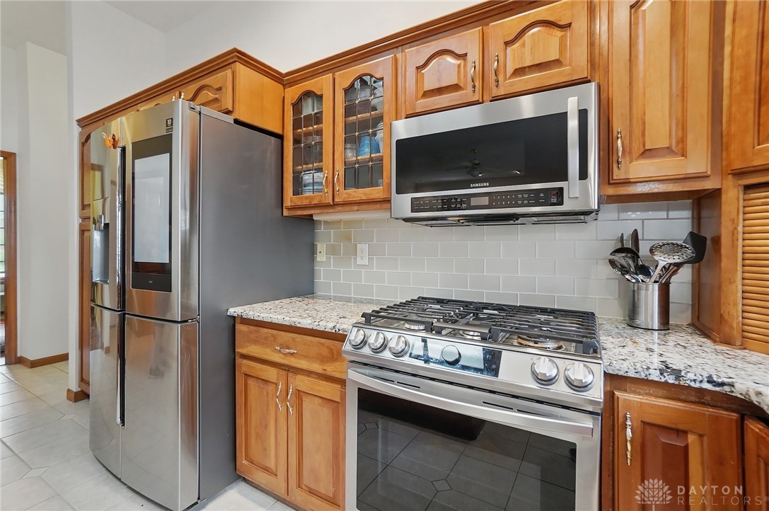 214 Shelford Way, Beavercreek, Ohio image 13