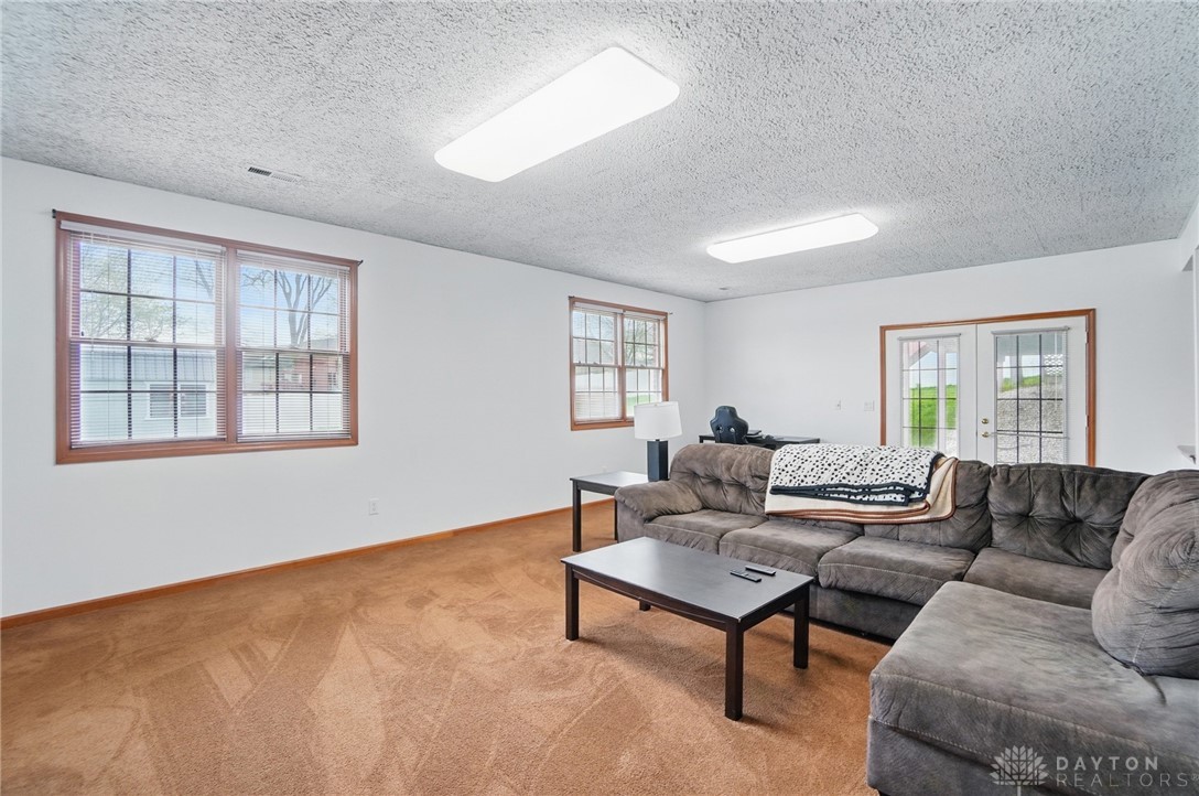 214 Shelford Way, Beavercreek, Ohio image 43