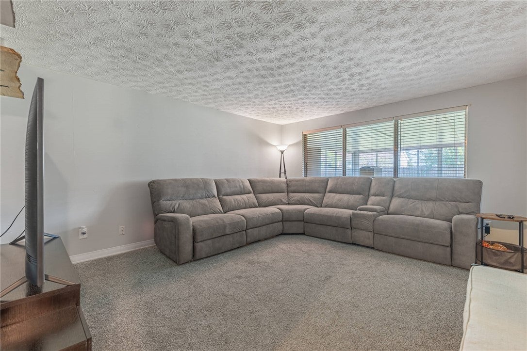 1324 Mapleridge Drive