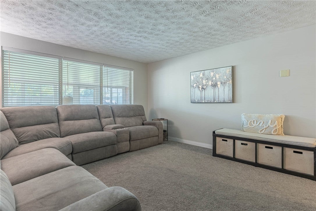 1324 Mapleridge Drive
