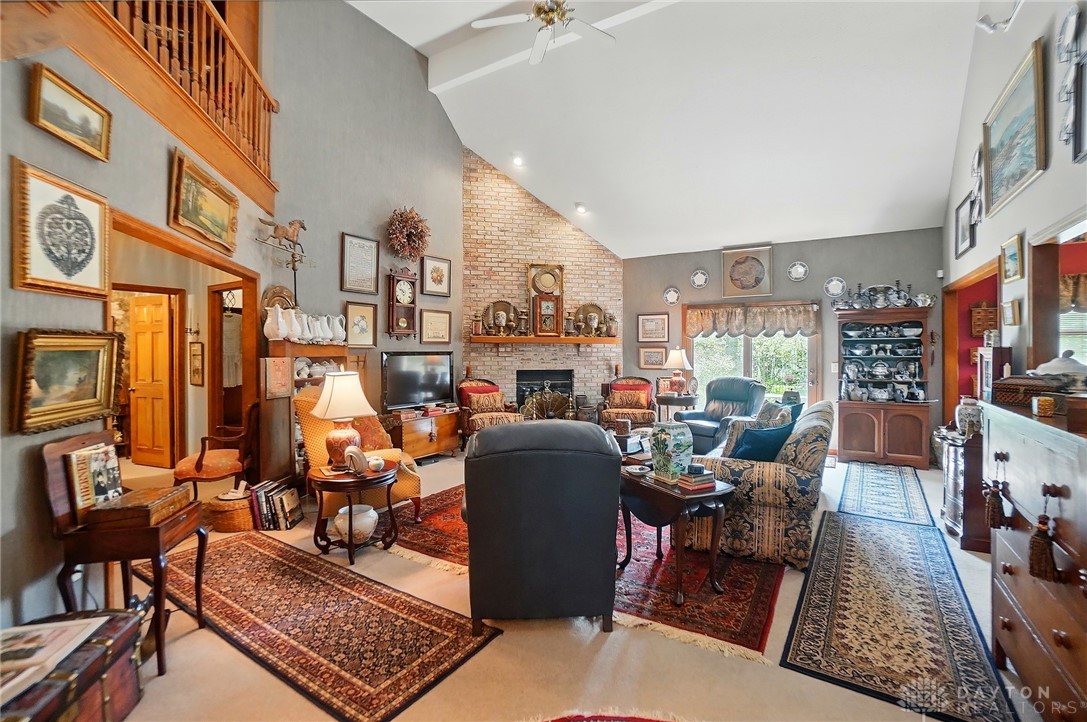 3883 Maplegrove Lane, Beavercreek, Ohio image 7