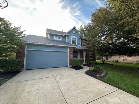 Homes For Sale - 270 Lakeside Drive<br/> Springboro, OH 45066
