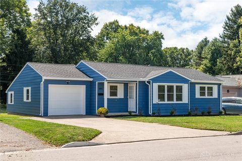 Photo of 603 E Light Street, Urbana, OH 43078 (MLS # 945045)