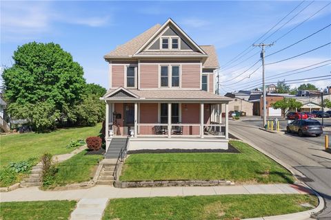 Photo of 138 N Mulberry Street, Wilmington, OH 45177 (MLS # 957091)