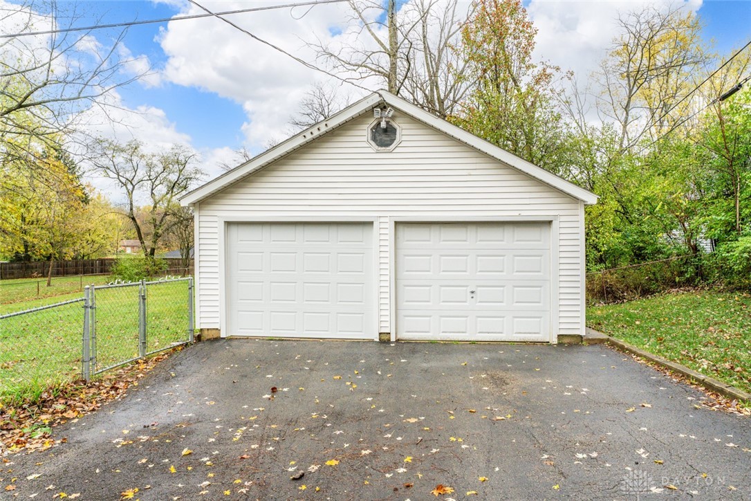 3884 Timberline Drive, Dayton, Ohio image 9