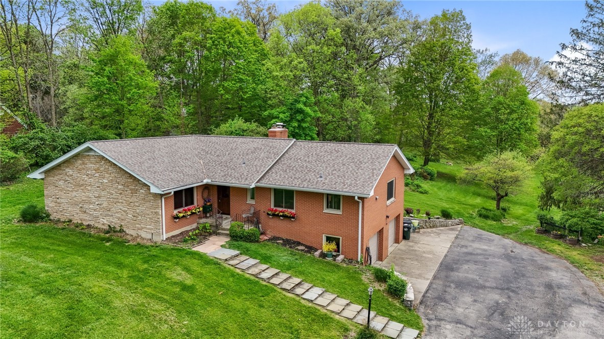 1859 Trebein Road, Beavercreek Township, Ohio image 3