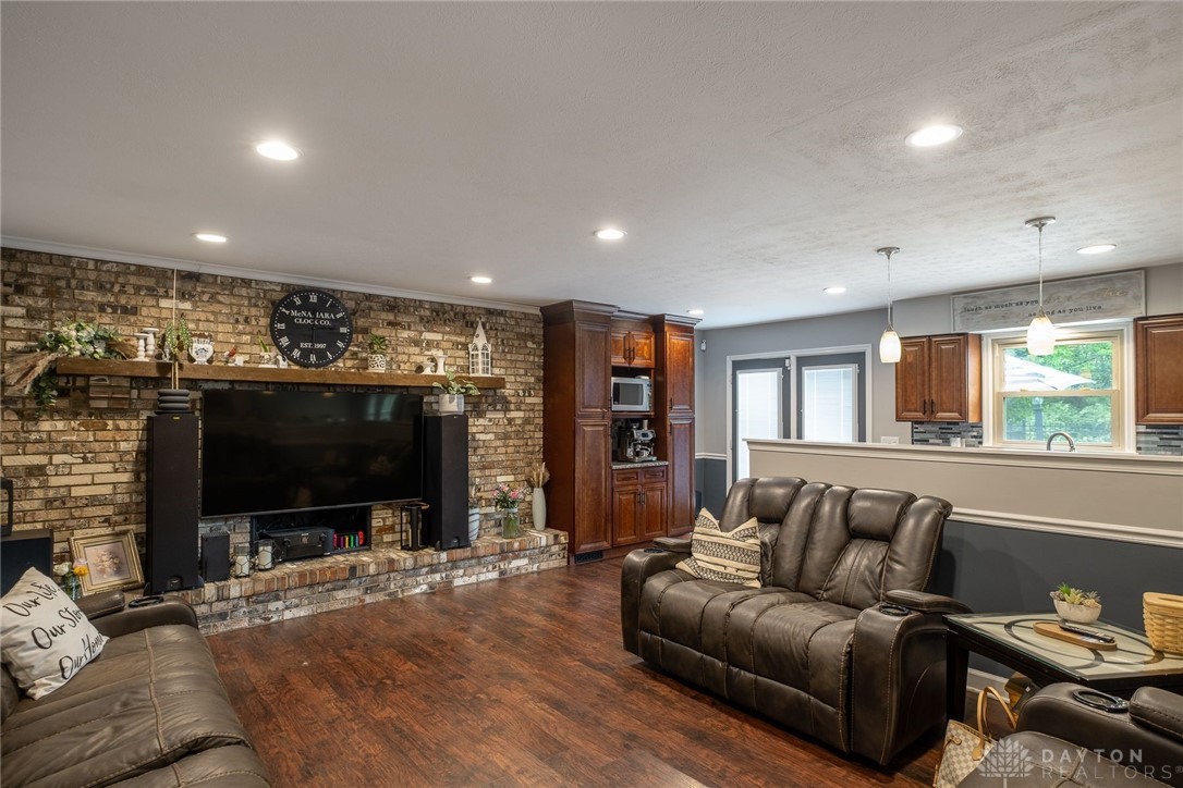 2155 Shenandoah Drive, Troy, Ohio image 4