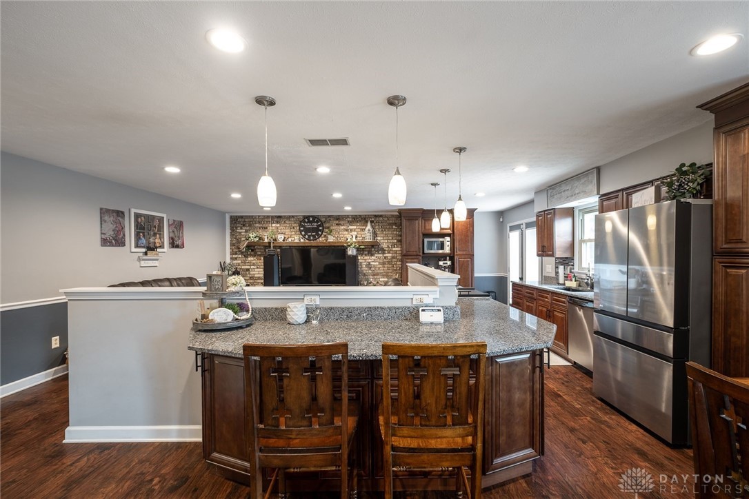 2155 Shenandoah Drive, Troy, Ohio image 3