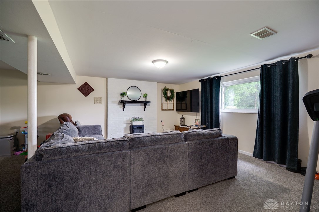 10452 S Union Road, Miamisburg, Ohio image 35