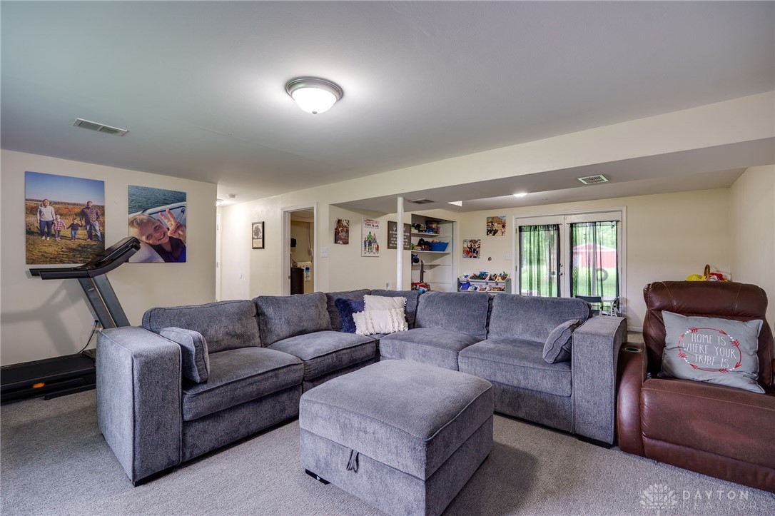 10452 S Union Road, Miamisburg, Ohio image 33