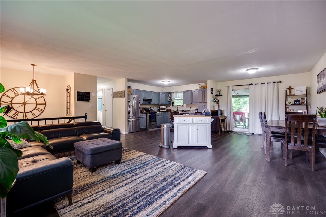 10452 S Union Road, Miamisburg, Ohio image 17