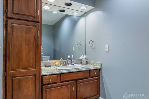 Tiny photo for 209 E Pease Avenue, Dayton, OH 45449 (MLS # 946193)