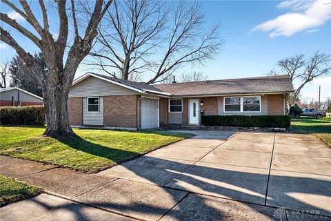 Photo of 645 Skyles Road, Englewood, OH 45322 (MLS # 953174)