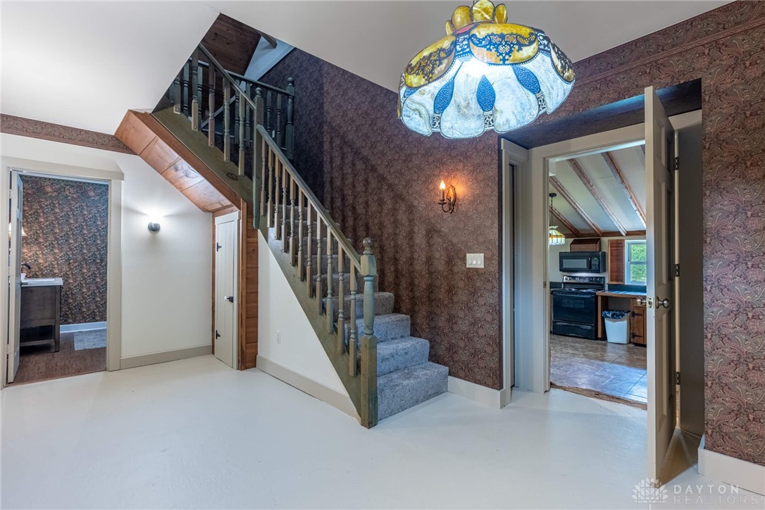 9891 Sugar Street, Germantown, Ohio image 31