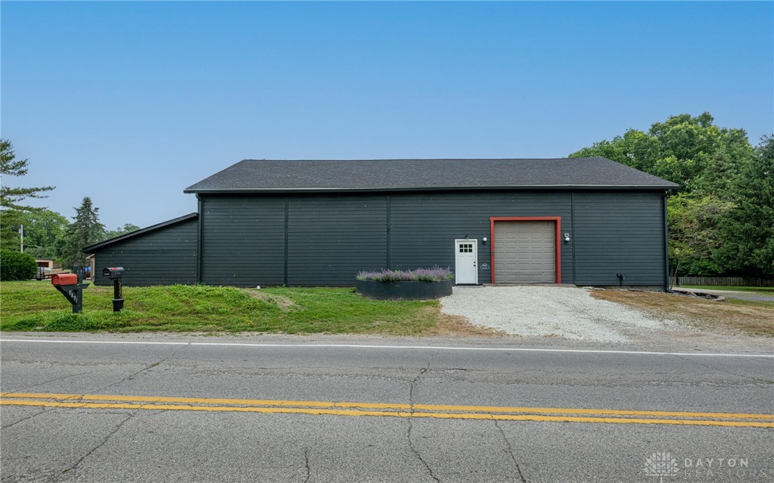 9891 Sugar Street, Germantown, Ohio image 1