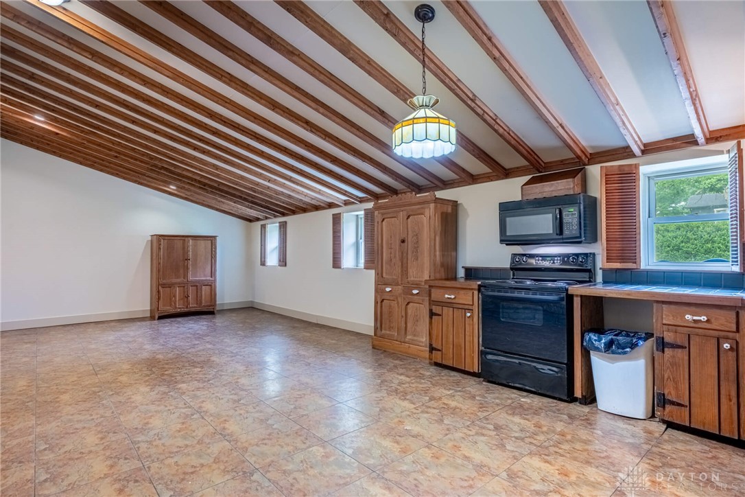 9891 Sugar Street, Germantown, Ohio image 25