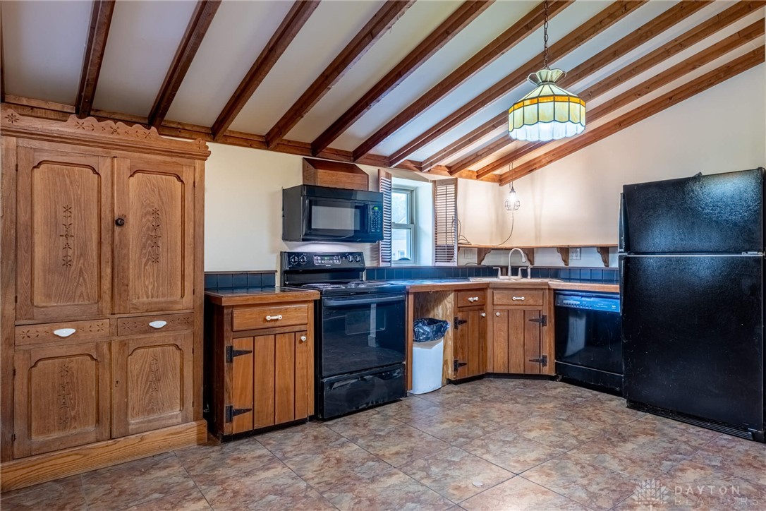 9891 Sugar Street, Germantown, Ohio image 22