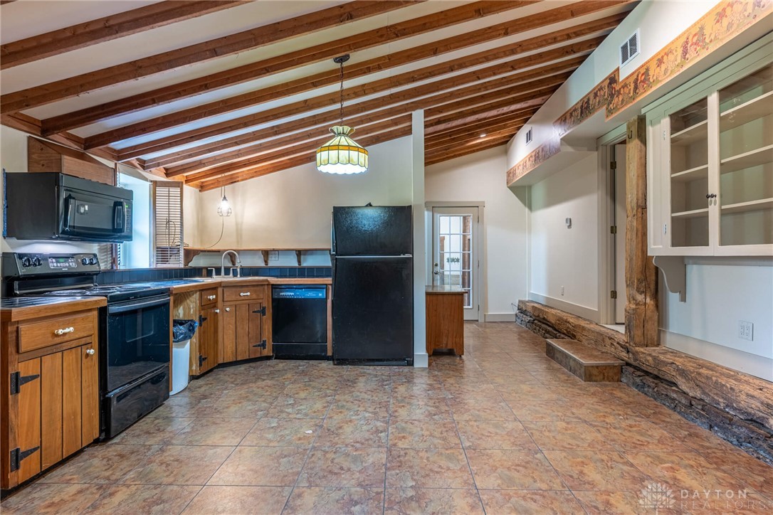 9891 Sugar Street, Germantown, Ohio image 24