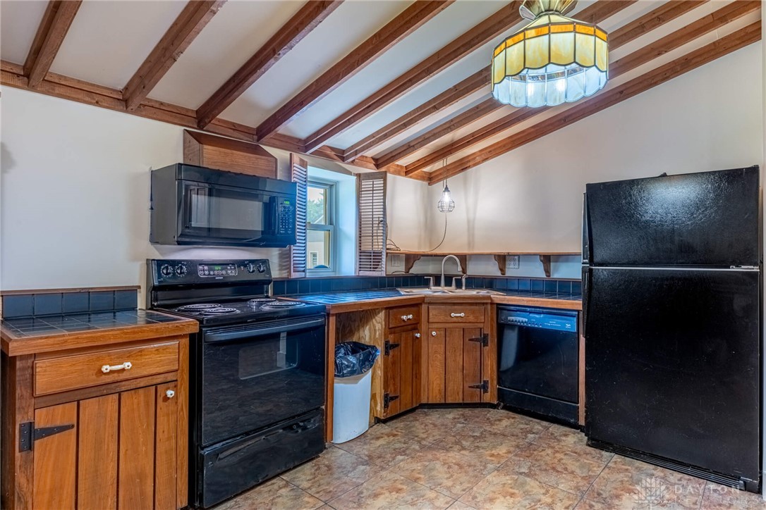 9891 Sugar Street, Germantown, Ohio image 23