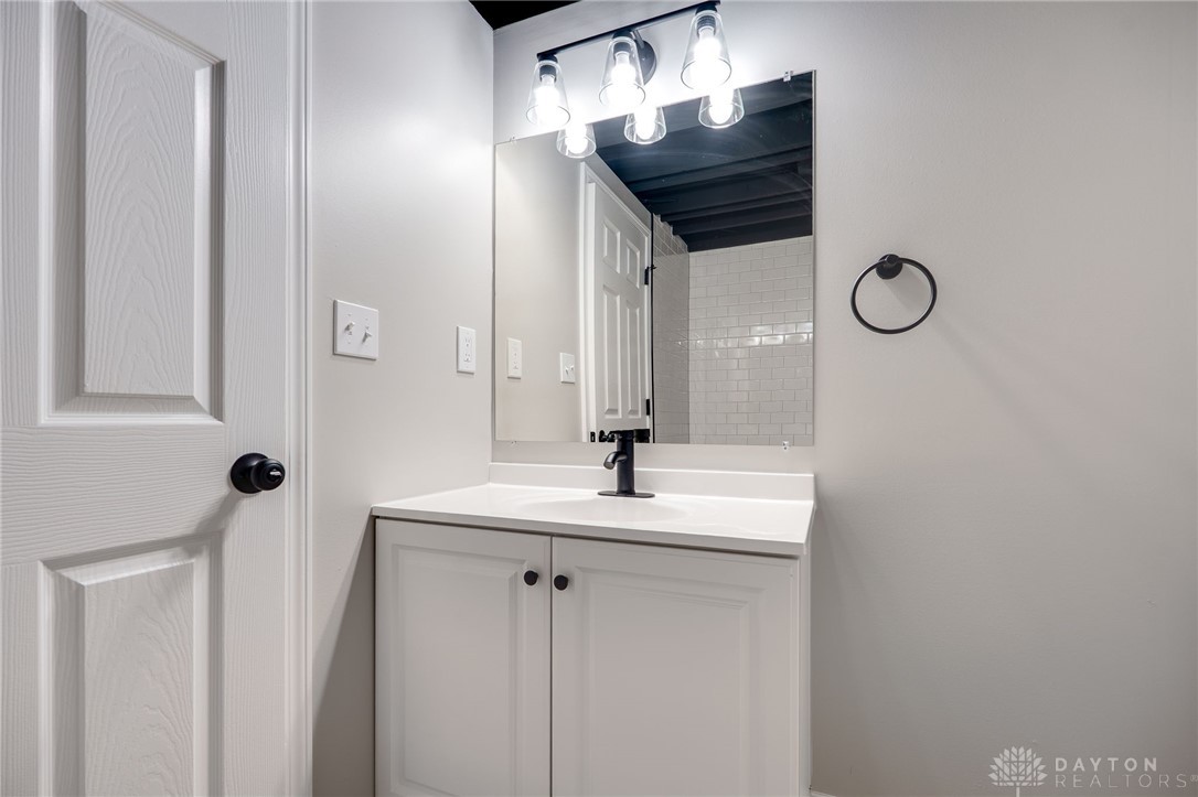 3441 Sunnyside Dr, Beavercreek, Ohio image 30