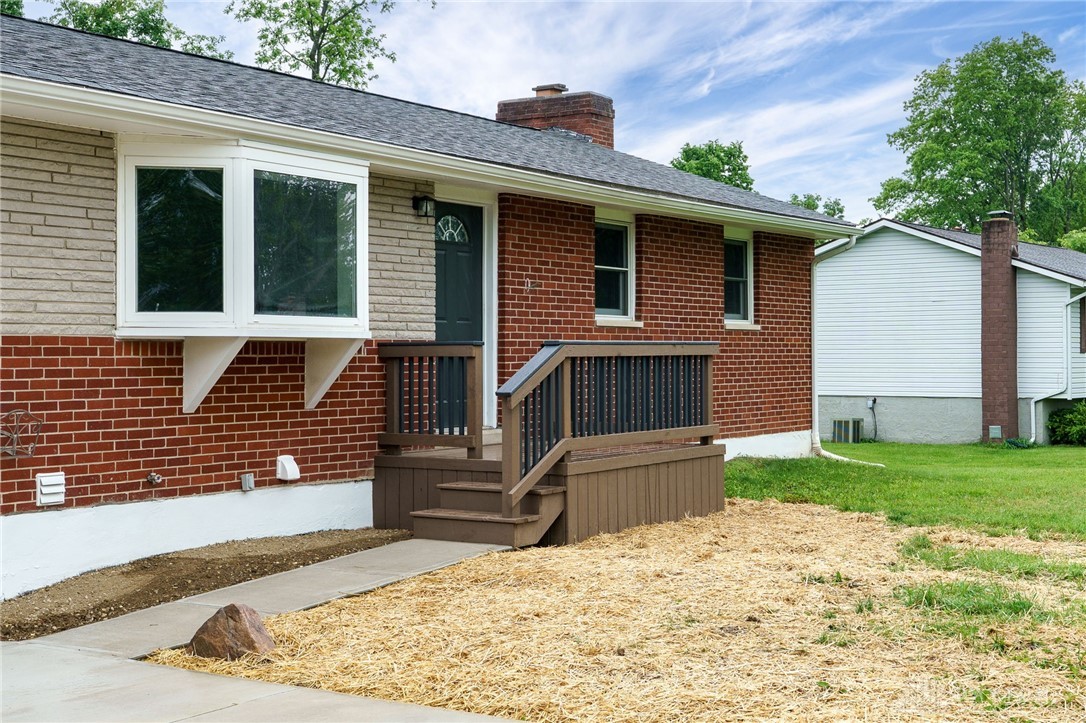 3441 Sunnyside Dr, Beavercreek, Ohio image 9