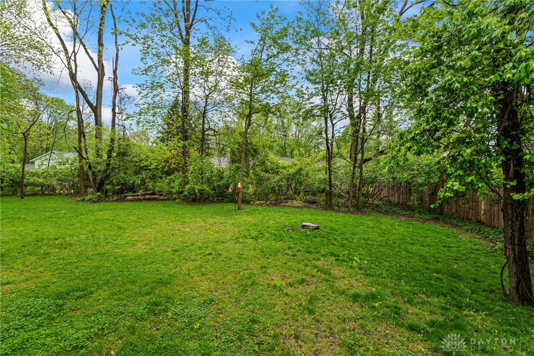 2919 Forest Glen Court, Beavercreek, Ohio image 47